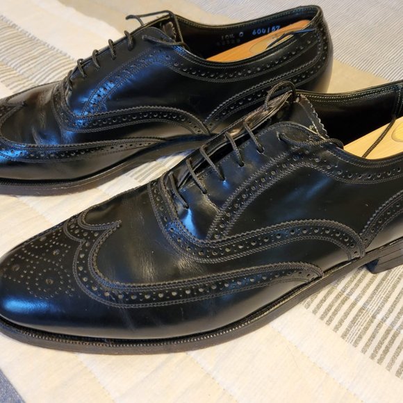 Florsheim Imperial Short Wing 92329 men's wingtip dress shoe. Size 10.5 - Picture 2 of 9